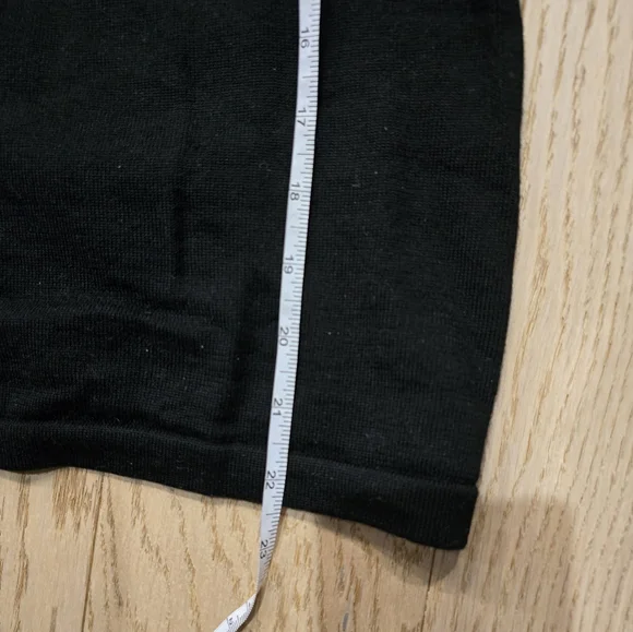 CHANEL Uniform Bow Cardigan with CC Pocket - Picture 8 of 8